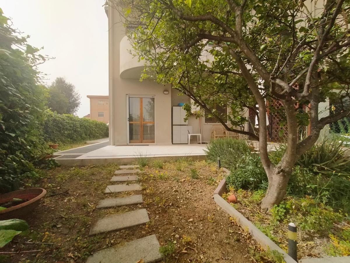 Apartment In Sardinia Decimomannu المظهر الخارجي الصورة